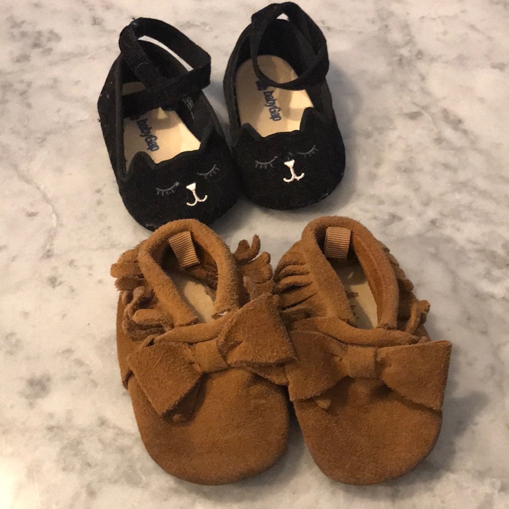 Baby gap shoes